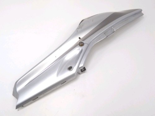 Carenage arriere gauche - gauche, yamaha